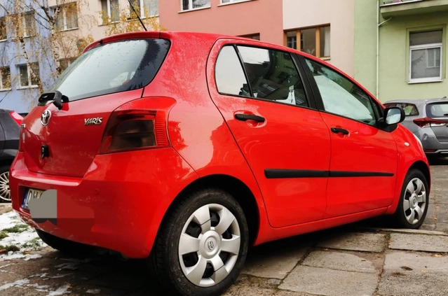 Toyota Yaris cena 16600 przebieg: 235000, rok produkcji 2008 z Wrocław małe 37